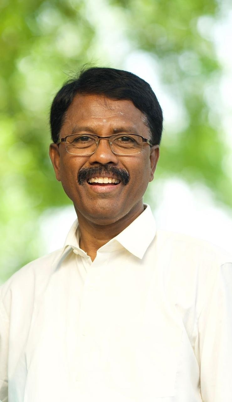 Mr. Prabhakar V, Founder of Amrita Stores